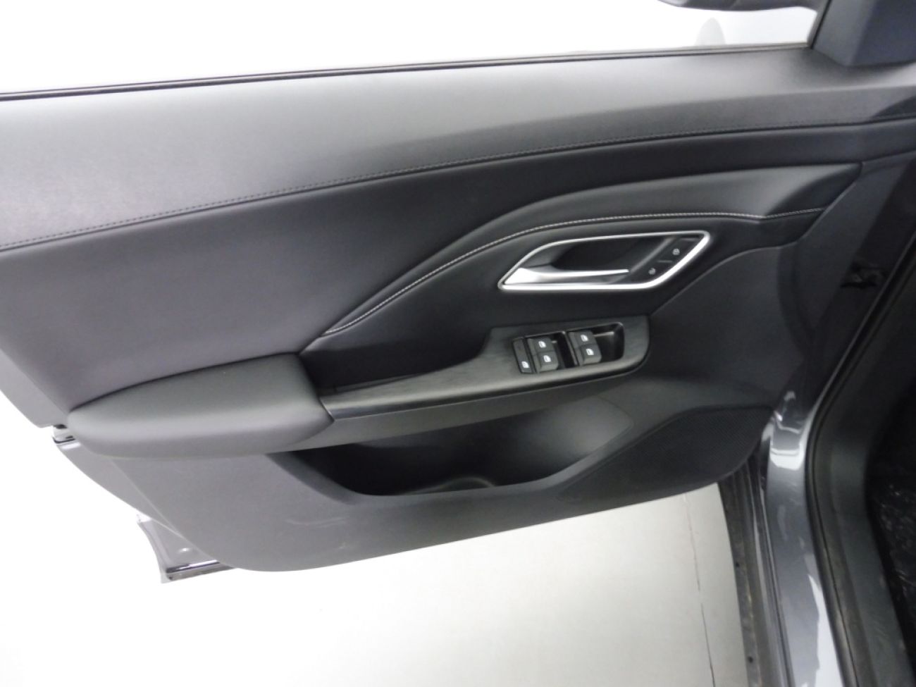 Mandataire MG ZS 1.5 HYBRID+ 197CH LUXURY