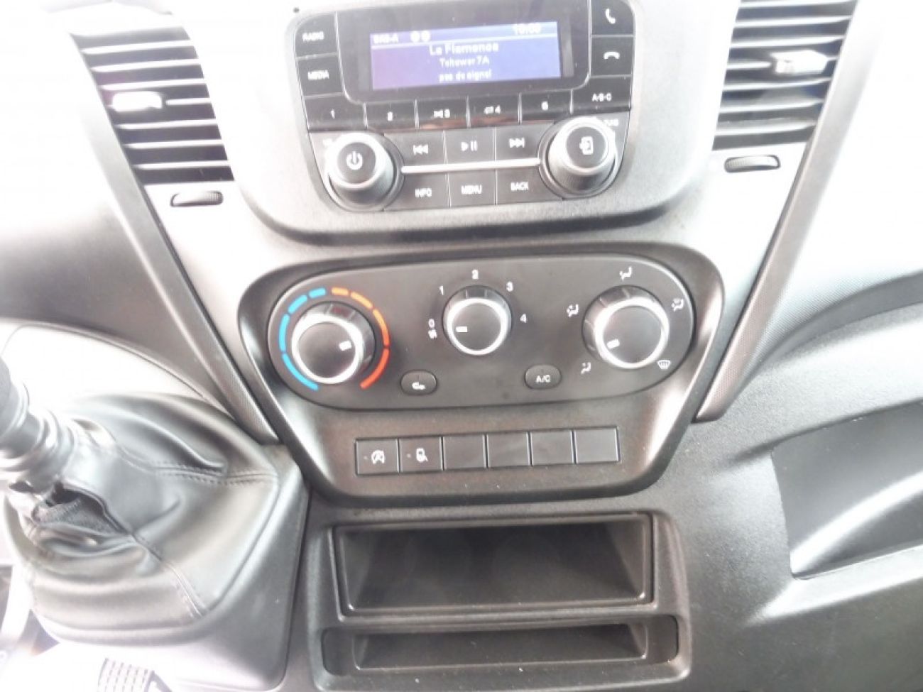 Mandataire IVECO Daily 35S16H V16