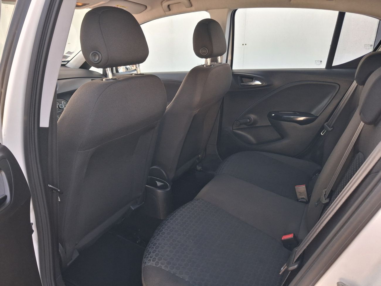 Mandataire Opel CORSA 1.4 90 ch Essentia