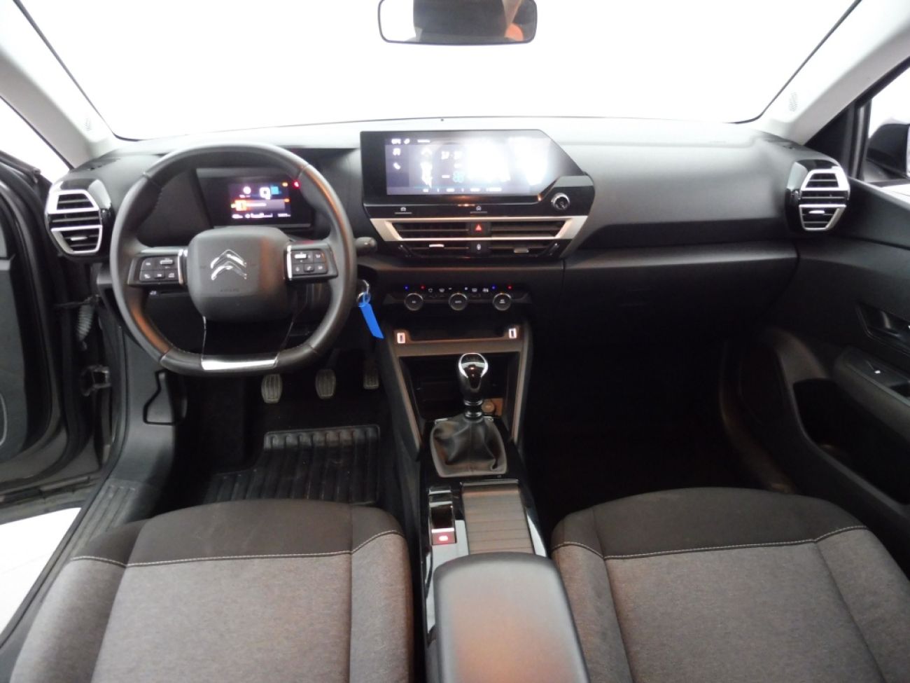 Mandataire Citroën C4 X 1.2 PURETECH 100 FEEL