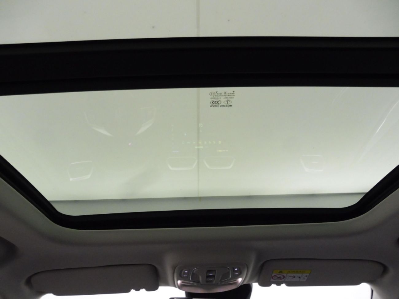 Mandataire MG ZS 1.5 HYBRID+ 197CH LUXURY