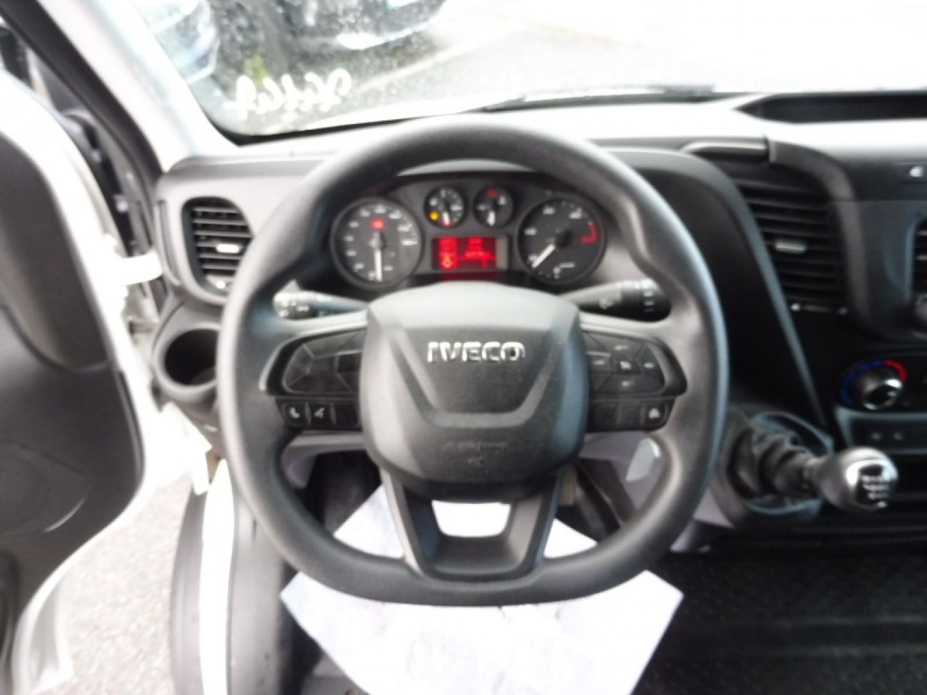 Mandataire IVECO Daily 35S16H V16