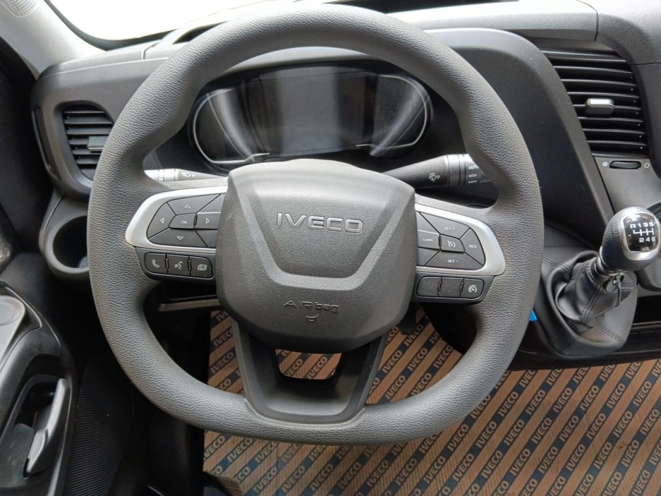 Mandataire IVECO Daily 35S18 3.0 V16 H2 180CV