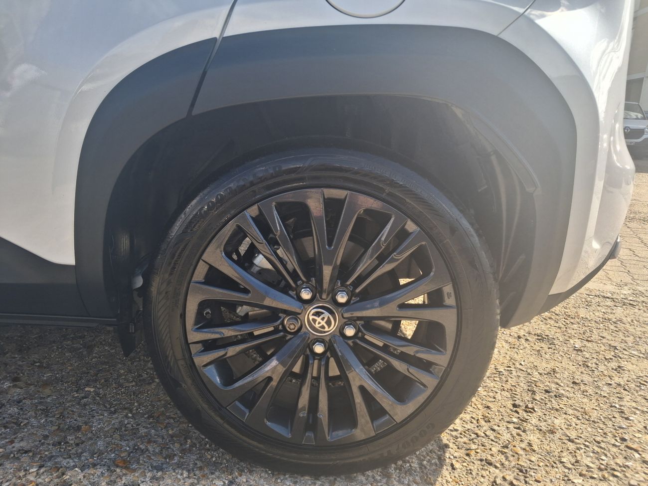Mandataire TOYOTA YARIS CROSS HYBRIDE MY21 116h 2WD Trail
